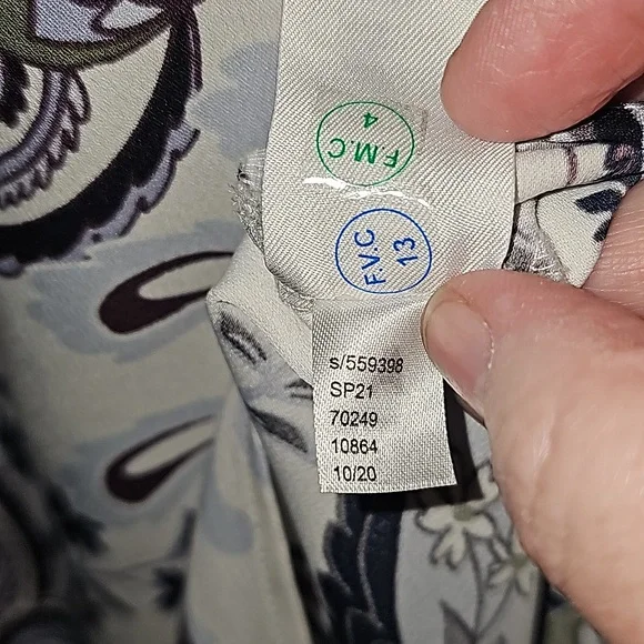 Loft Outlet Round Collar sleeveless Paisley Shell Size M New no tags - Picture 9 of 9